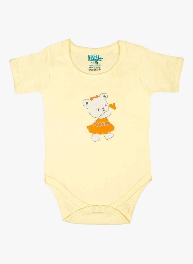 بابيز_بيسك طقم 5 قطع - مريلة، رومبر، قفازات، قبعة، وبدلة نوم - Image 3